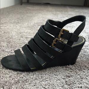 Ralph Lauren Aleigh Wedge strappy buckle sandal black size 7